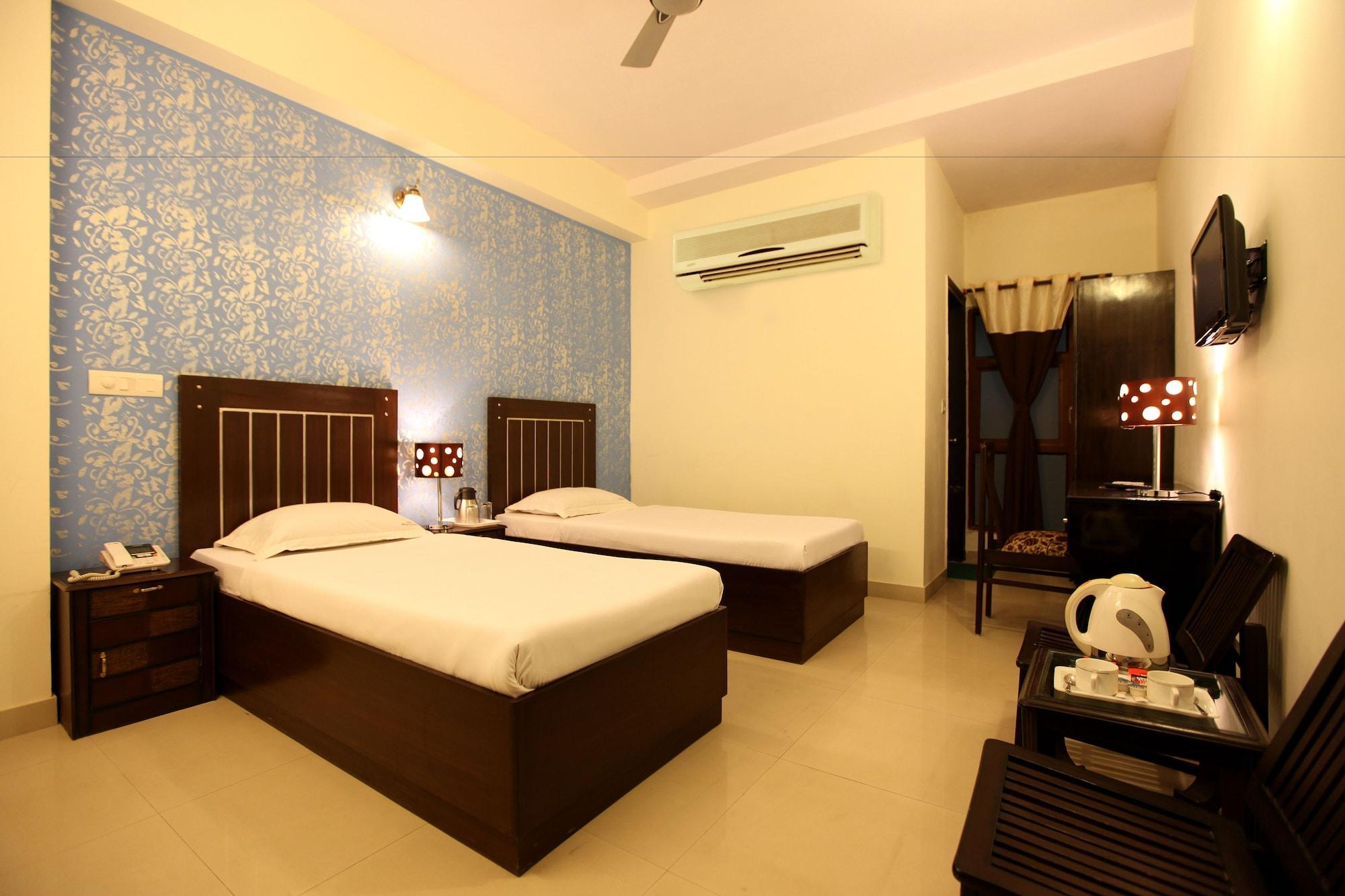 Hotel Airport City New Delhi Buitenkant foto
