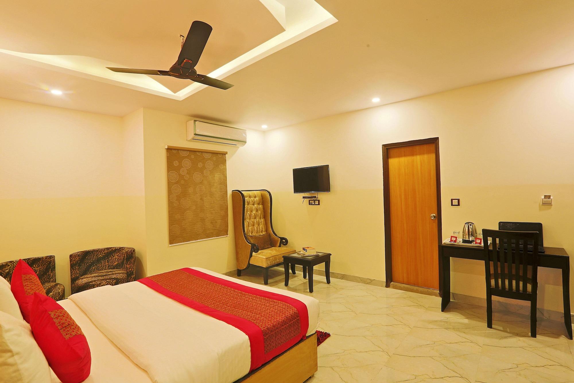 Hotel Airport City New Delhi Buitenkant foto