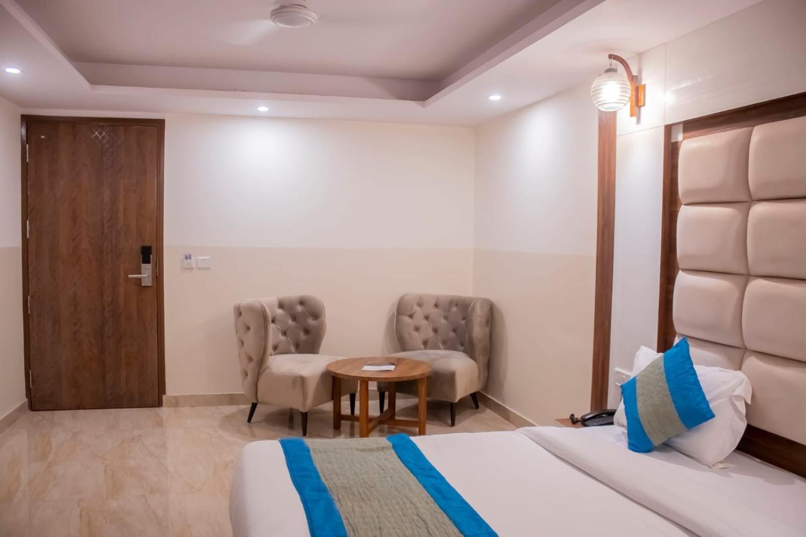 Hotel Airport City New Delhi Buitenkant foto