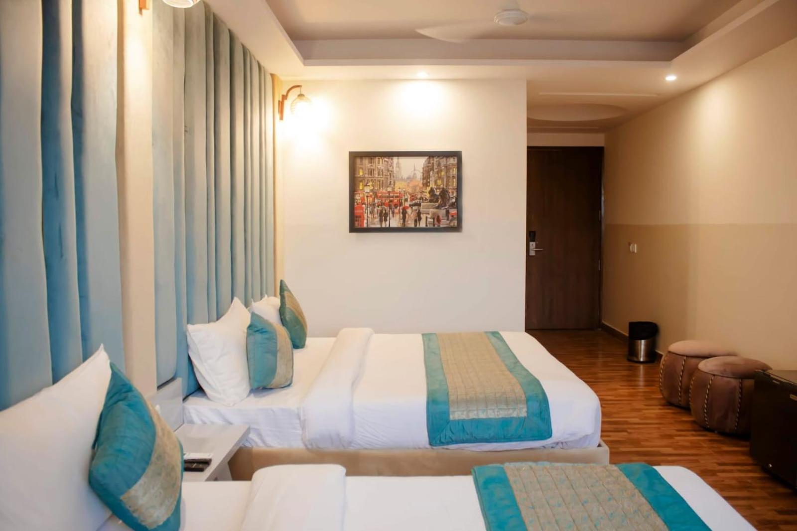 Hotel Airport City New Delhi Buitenkant foto